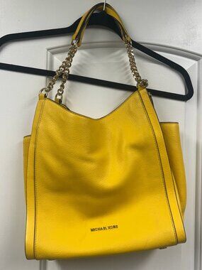 Michael Kors Shoulder Bag